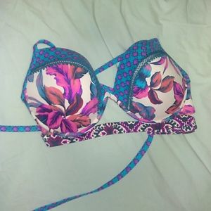 Bathing suit top